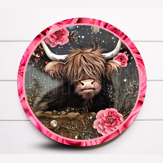 Highland Cow with Roses Wreath Sign, Farmhouse Highland Cow Decoration, Highland Cow Decor, Sugar Pepper Design, Sign For Wreath